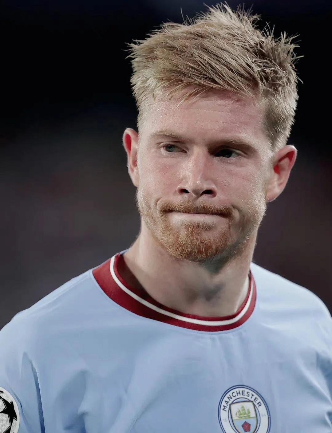 开云中国官网登录入口-德布劳内迎来二十赛季出色发挥，快船观众热烈欢呼！上演精彩一战的简单介绍